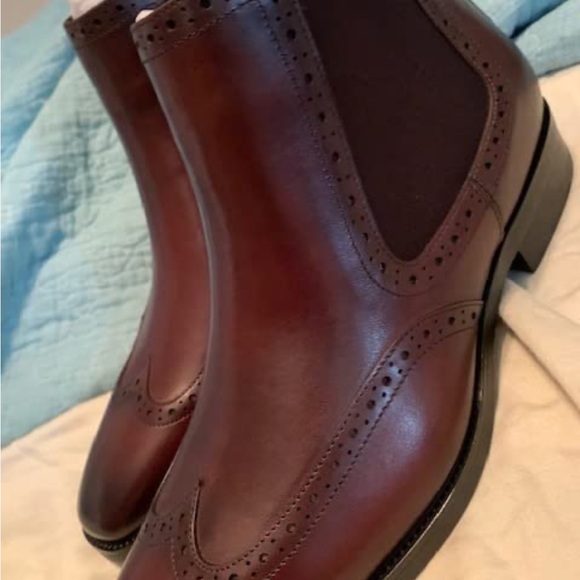BRAND NEW MENS STYLISH BROWN FALL CHELSEA BOOTS NWT - Picture 5 of 10